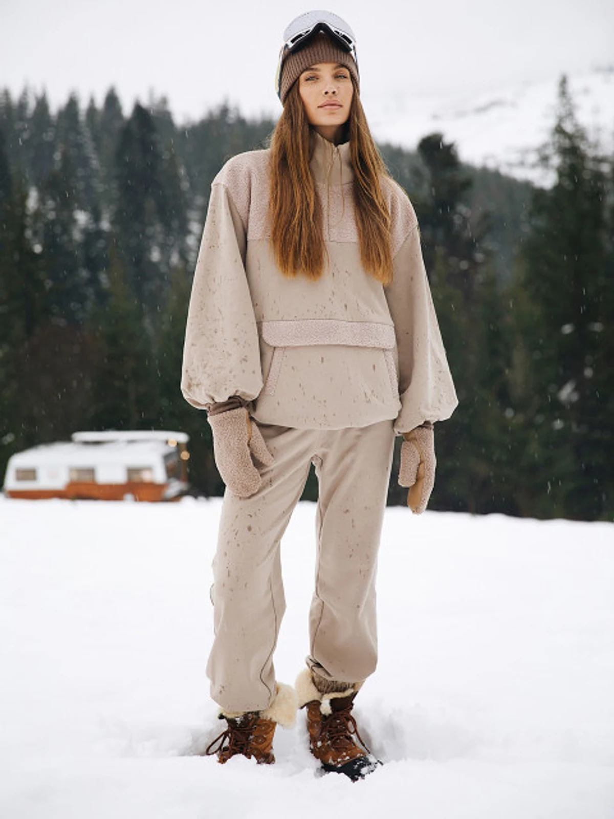 PANTS CORDIAL SAND -60% – 3